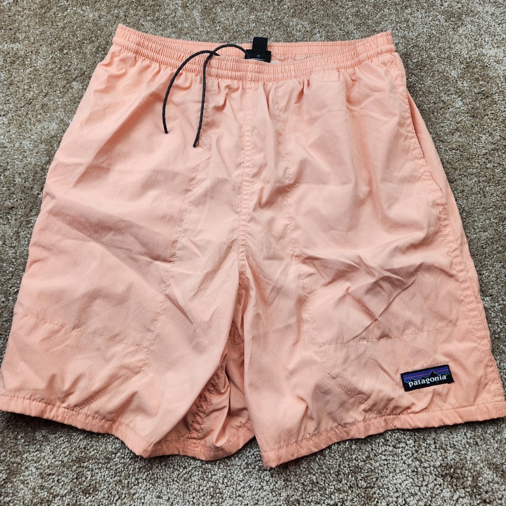 Patagonia Baggies Shorts Mens Small Peach Coral Pink 5 Inch Inseam Mesh Liner